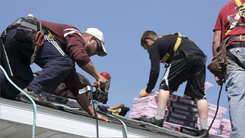 Knutson Roofing installs quality siding and roofing